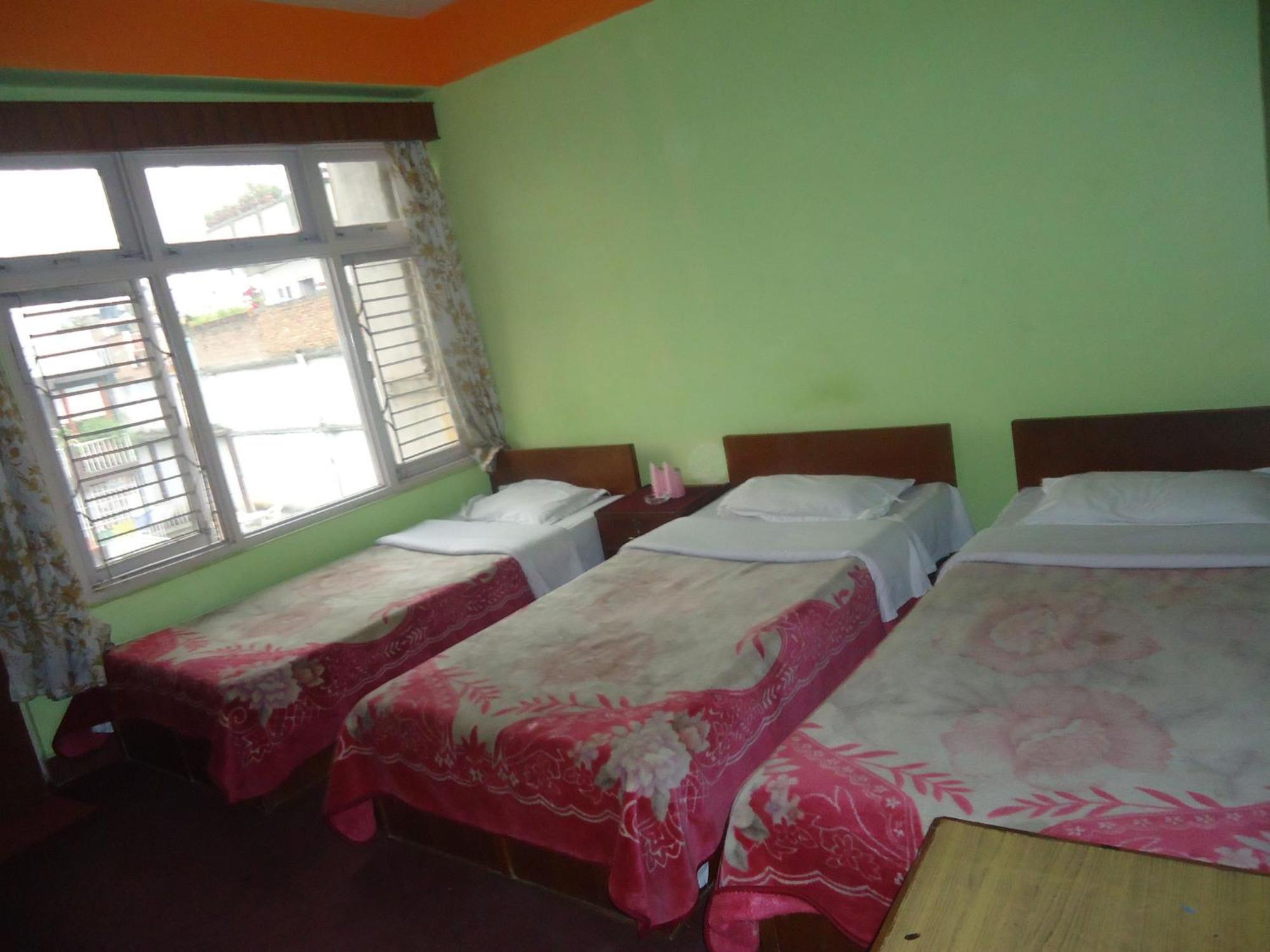Hotel Discovery Inn Katmandú Habitación foto