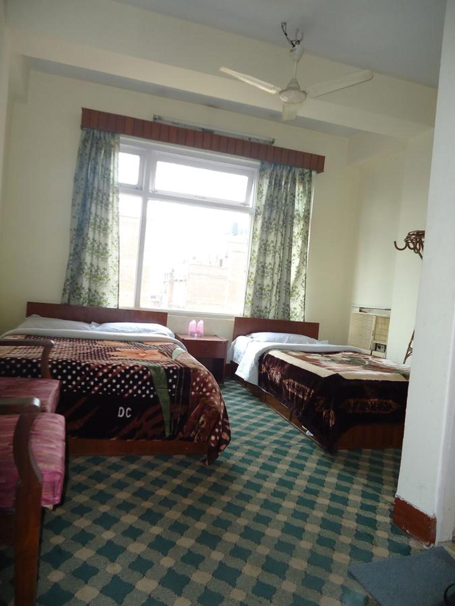 Hotel Discovery Inn Katmandú Habitación foto